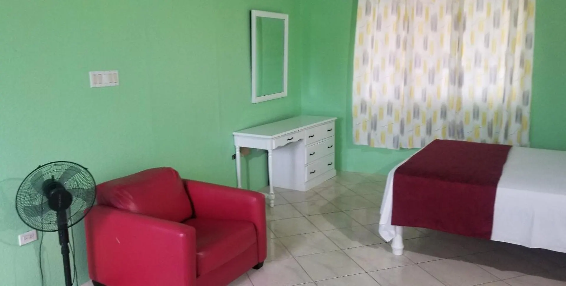 Wizzy Apartment White River 奥乔里奥斯