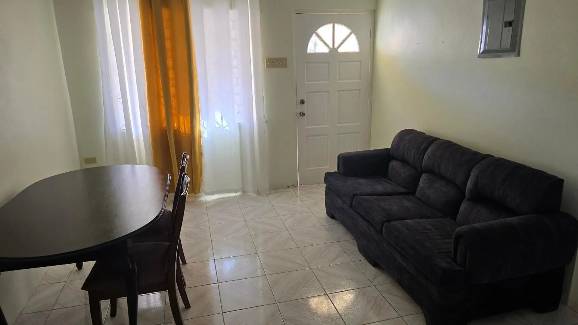 Wizzy Apartment White River 奥乔里奥斯