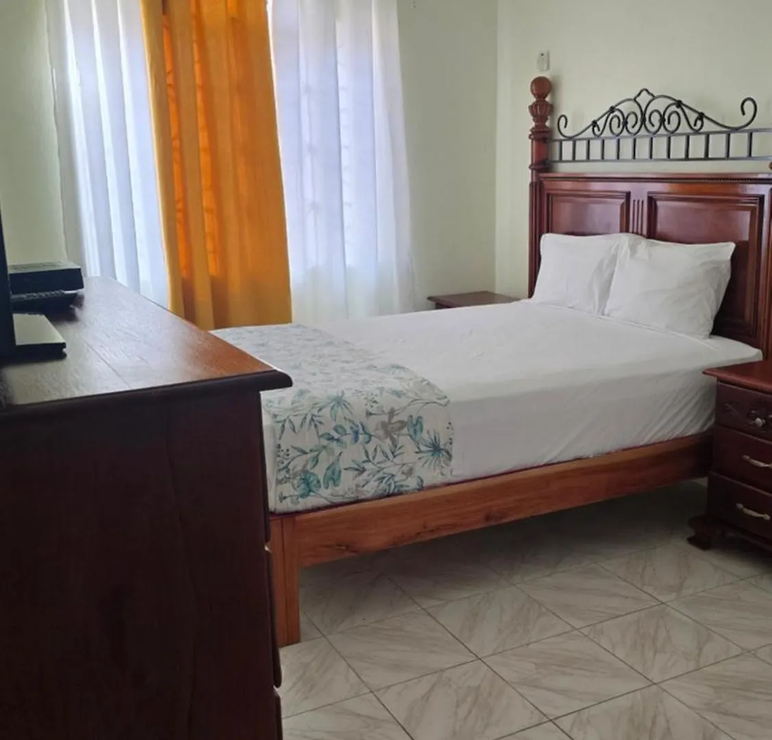 Wizzy Apartment White River 奥乔里奥斯