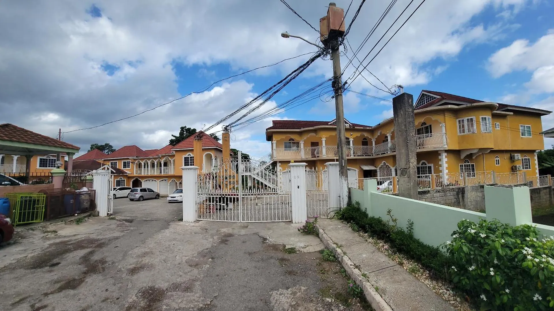 Wizzy Apartment White River Ocho Rios 0*,  Giamaica